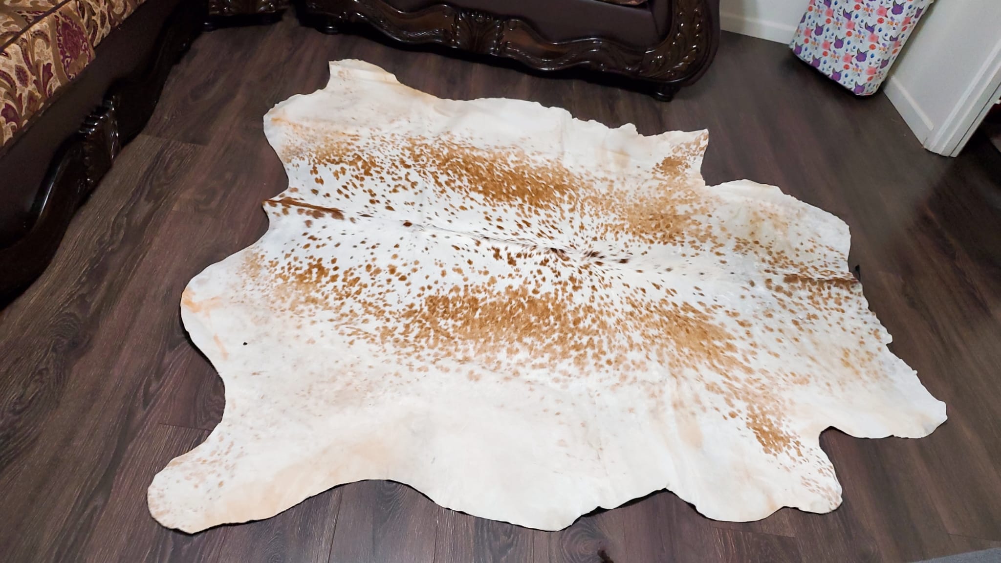 Tricolor Cow Skin Area Rug Hair on Leather Hide 6.5 ft X 6.5 ft - 45 x 45 sq.ft Approx. Multicolor Led Lights, Motion Sensor, USB & Battery Power Option